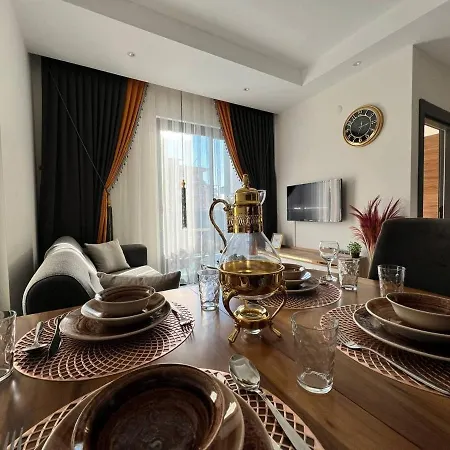 Street Oba Apartment *