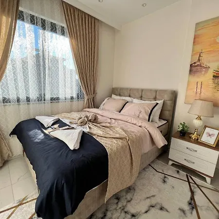 Street Oba Apartment *